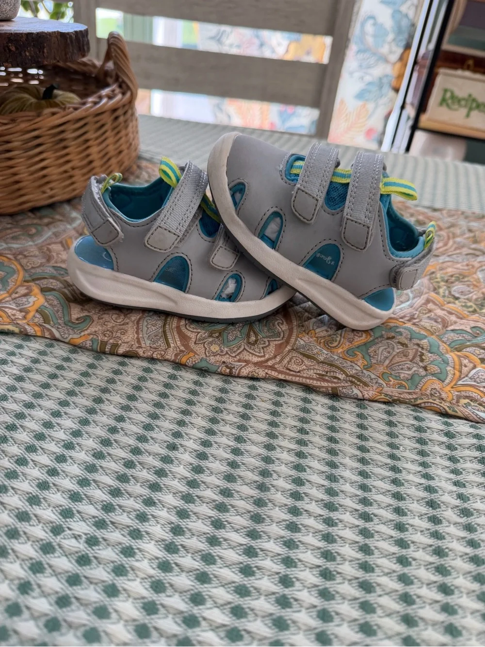 Cat & Jack Toddler Boy Sandals Hank Play Sandals Size 6 Kids Blue Gray White Lim